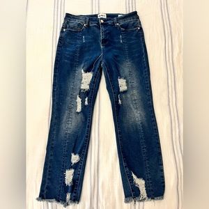 Women’s William Rast Straight Leg Jean. Size 29.